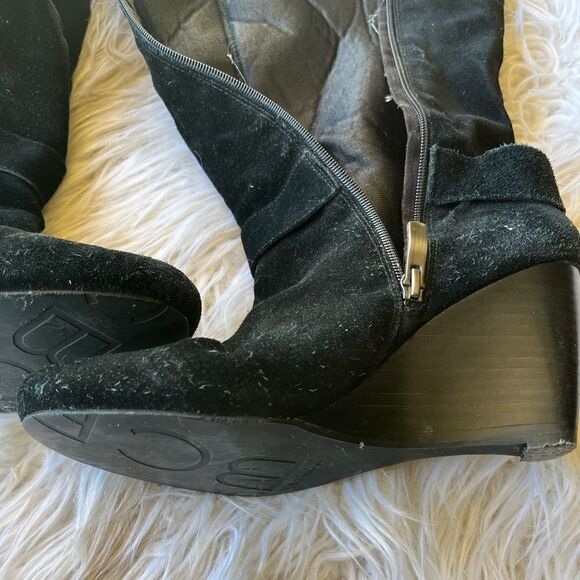 BCBG 💫black suede boots with wedge heel💫sz38 - Picture 3 of 8